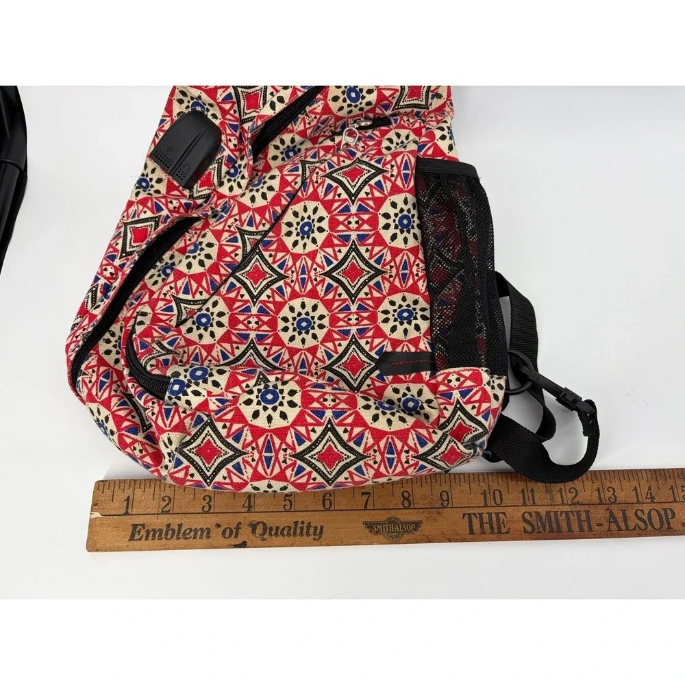 Sling Backpack, Unbranded,‎ Red/Cream/Blue, Geometric Pattern